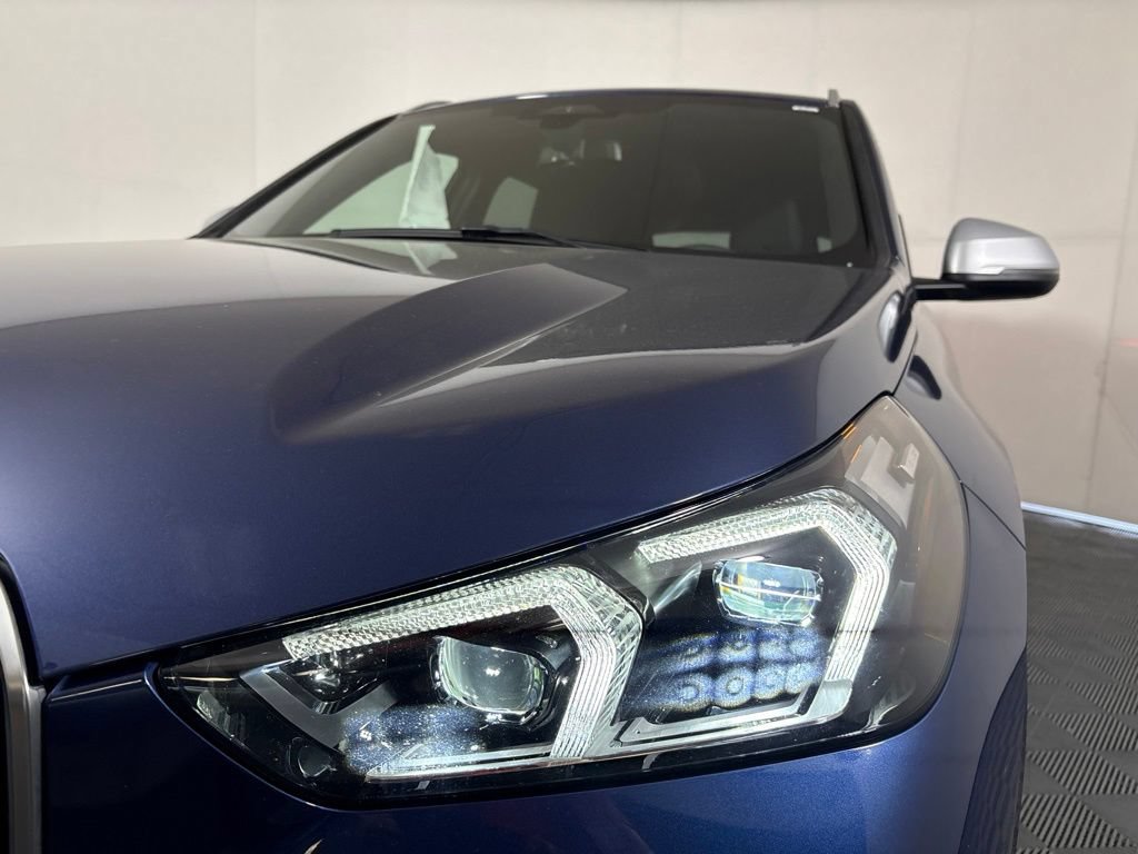 Certified 2023 BMW X1 xDrive28i AWD/4WD image 9