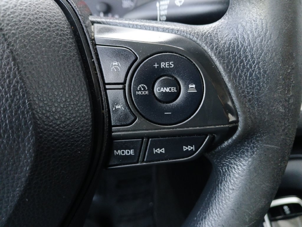 Used 2023 Toyota Corolla LE FWD image 25