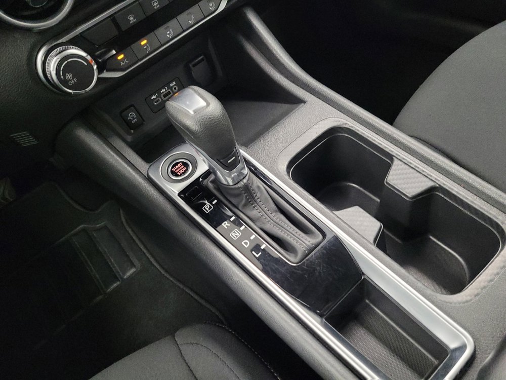 Used 2024 Nissan Sentra SV FWD image 26