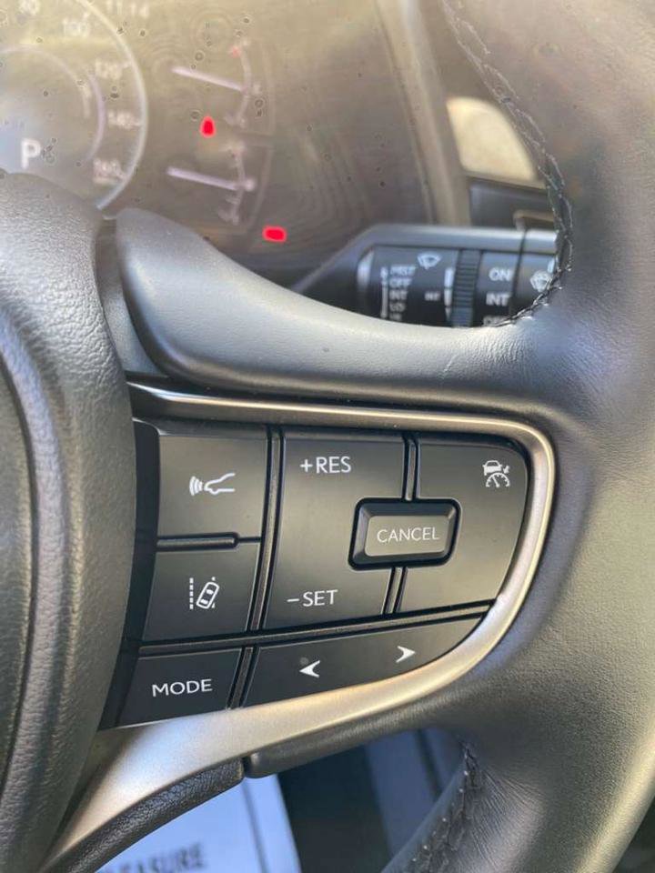 Used 2024 Lexus UX 250h UX 250h FWD image 20