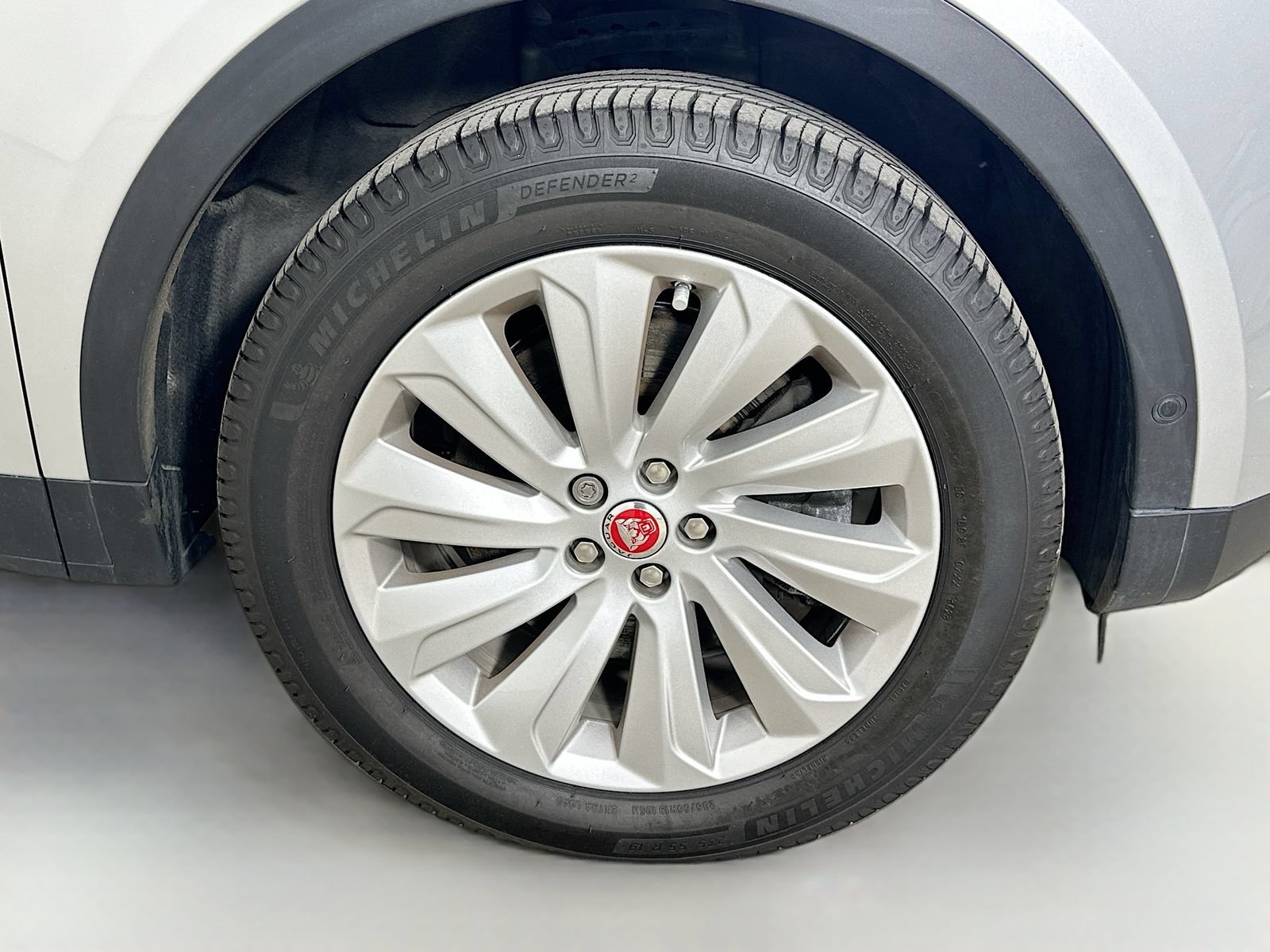 Used 2018 Jaguar E-PACE SE AWD/4WD image 11