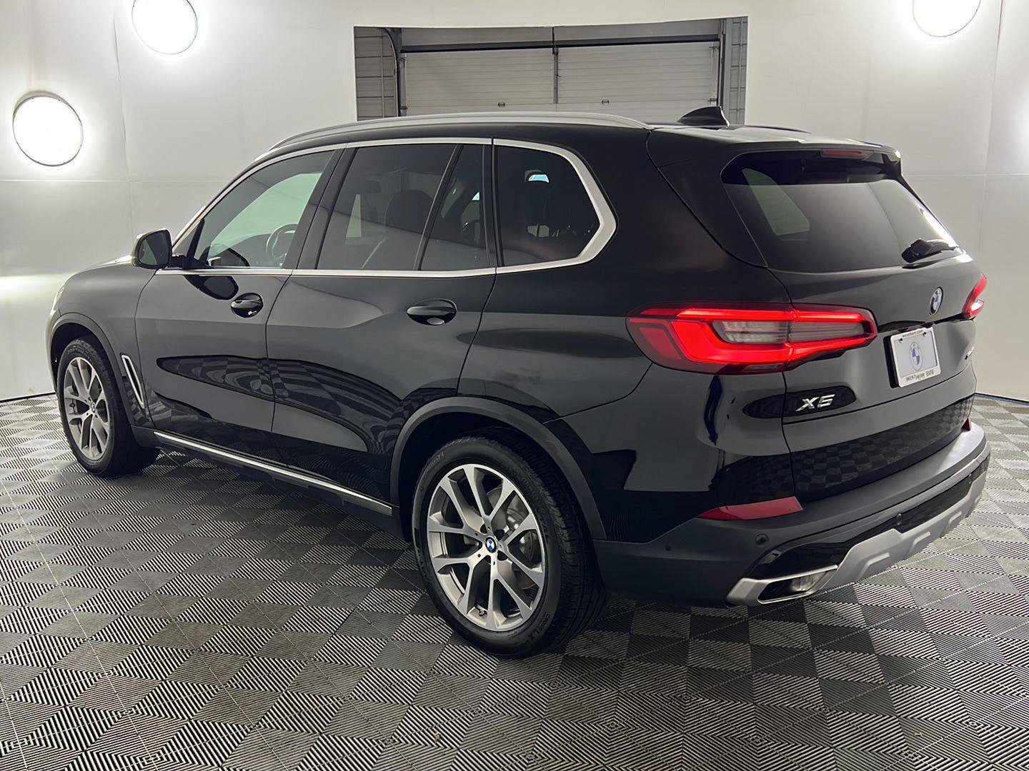Used 2020 BMW X5 xDrive40i w/ Convenience Package AWD/4WD image 9