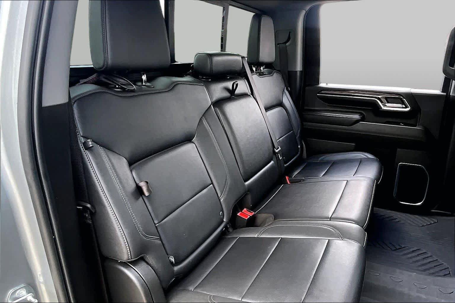 Used 2024 Chevrolet Silverado 2500 LTZ w/ LTZ Texas Edition AWD/4WD image 20