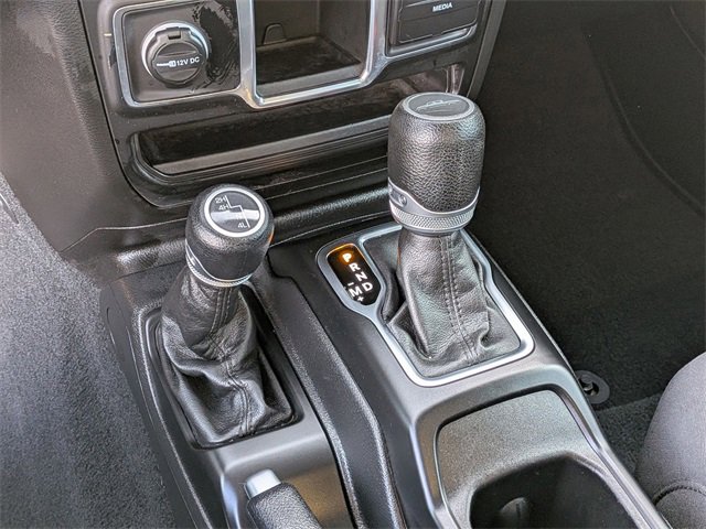 Used 2023 Jeep Gladiator Sport image 21