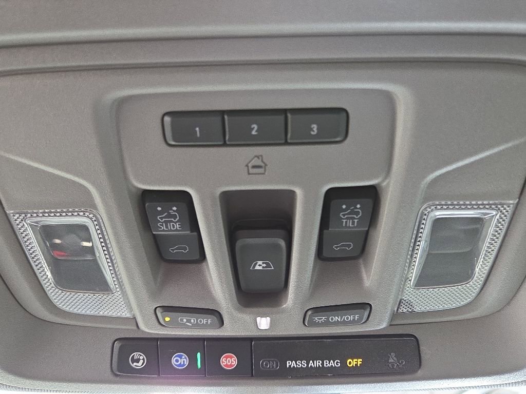 Used 2021 Chevrolet Silverado 1500 LT Trail Boss w/ Convenience Package II AWD/4WD image 27