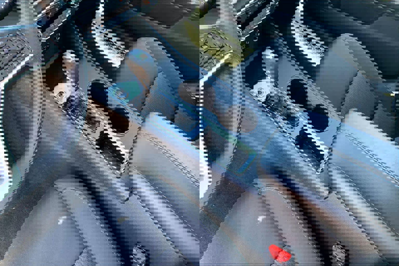 Used 2025 Nissan Altima 2.5 SV image 17