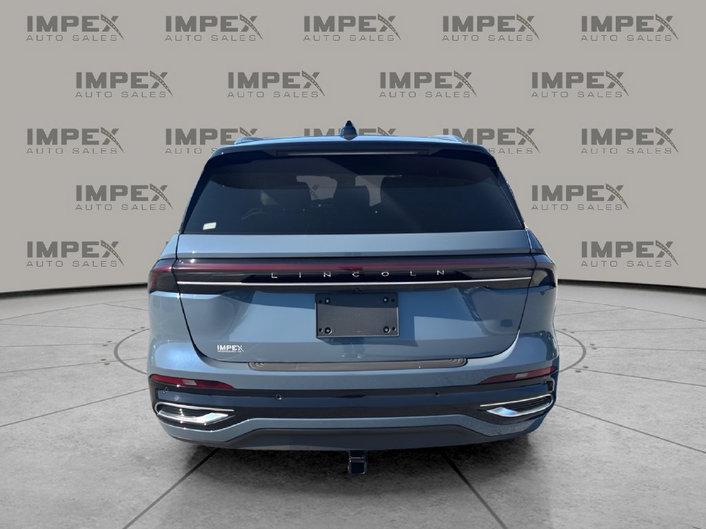 Used 2026 Lincoln Nautilus Reserve AWD/4WD image 4