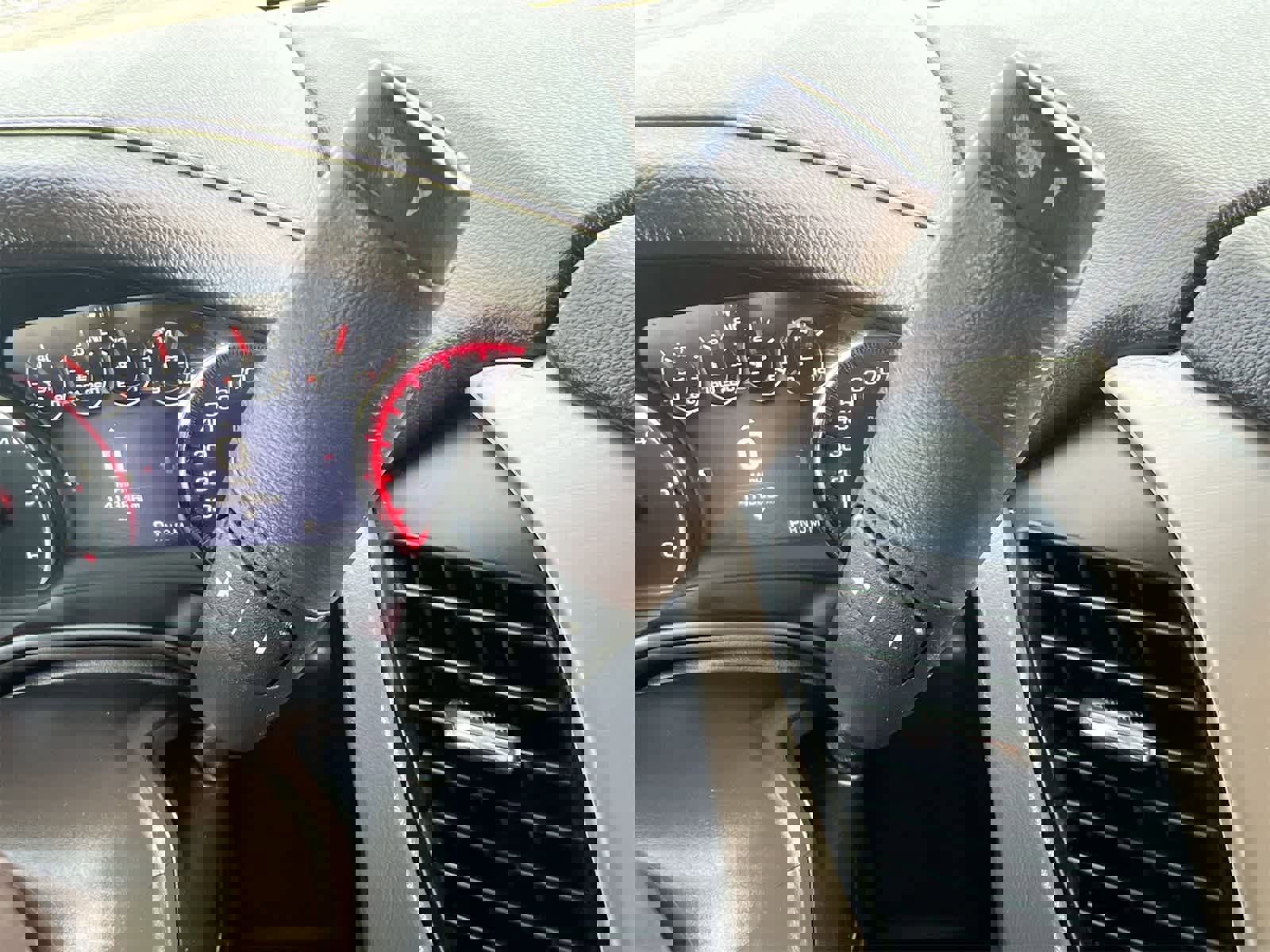 Used 2016 GMC Yukon Denali w/ Open Road Package image 31