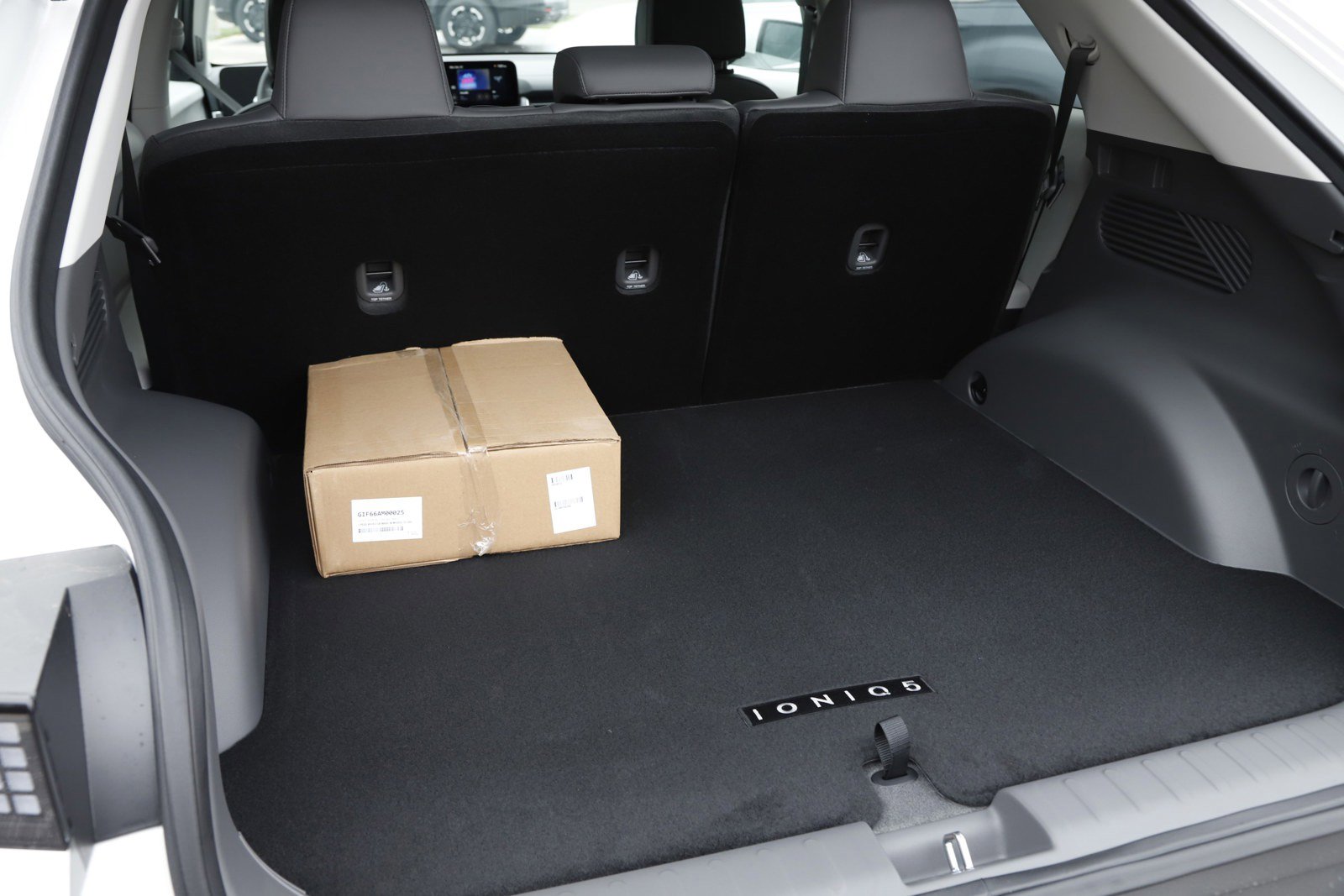 New 2026 Hyundai Ioniq 5 SEL image 7