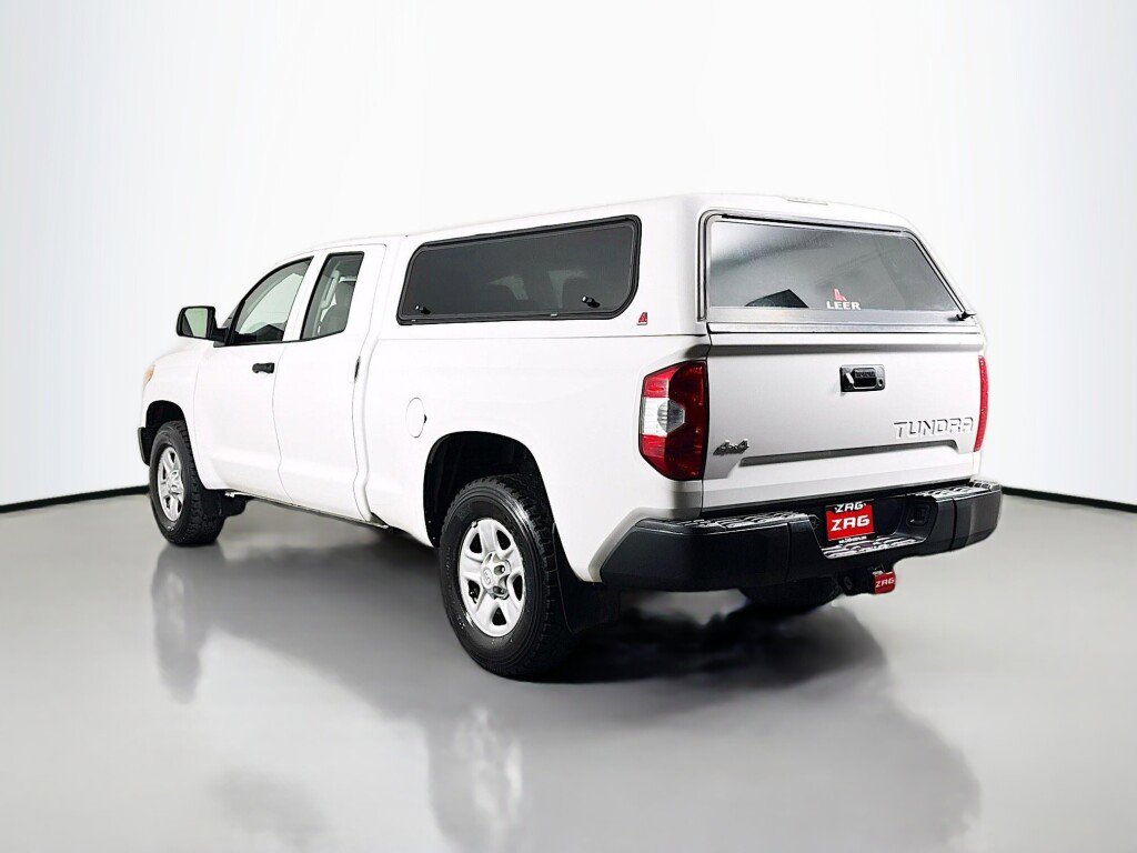 Used 2015 Toyota Tundra SR image 3
