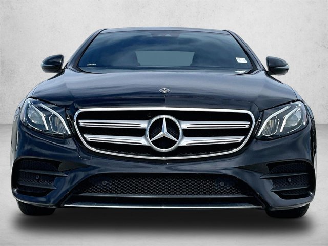 Used 2018 Mercedes-Benz E 300 image 3