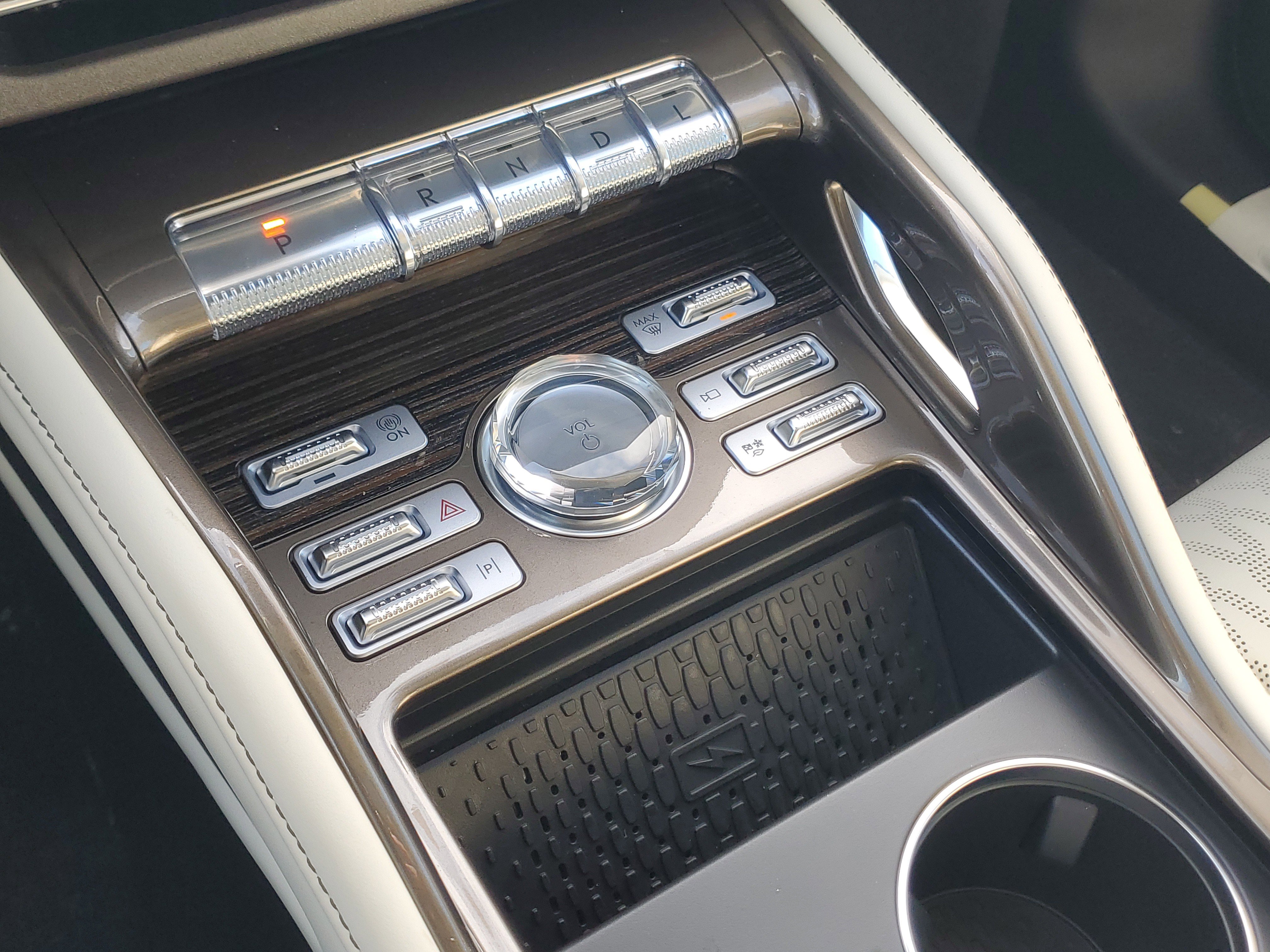 New 2026 Lincoln Nautilus Black Label w/ Jet Appearance Package image 25