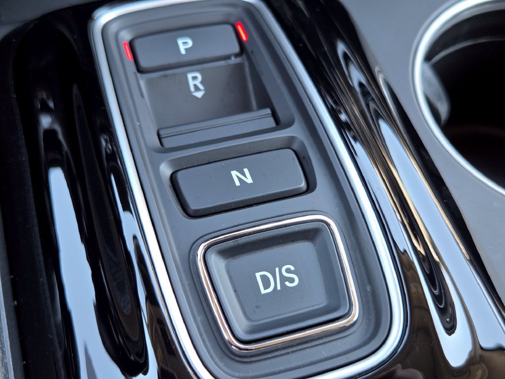 Used 2025 Honda Pilot Touring image 40