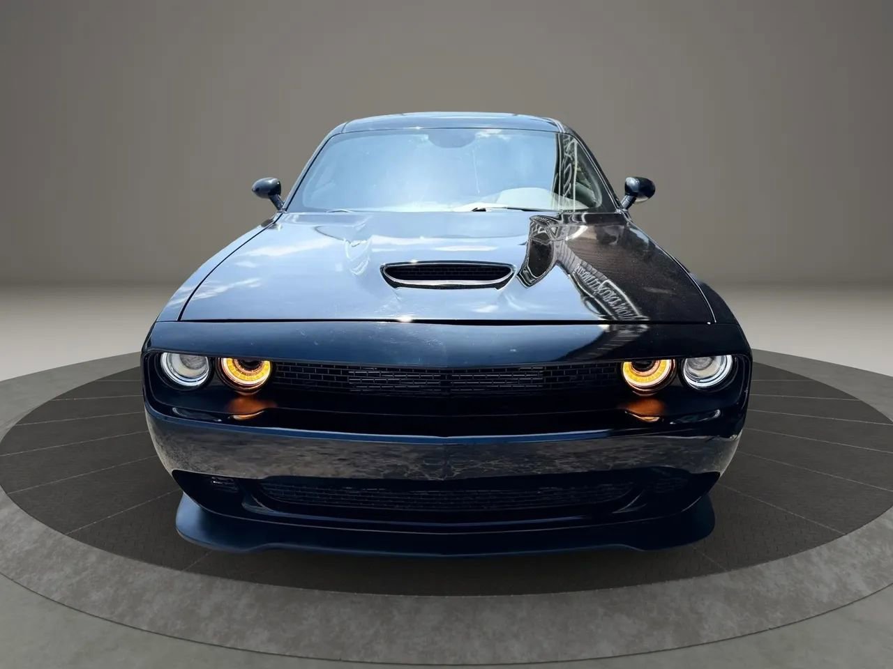 Used 2021 Dodge Challenger R/T Scat Pack RWD image 5