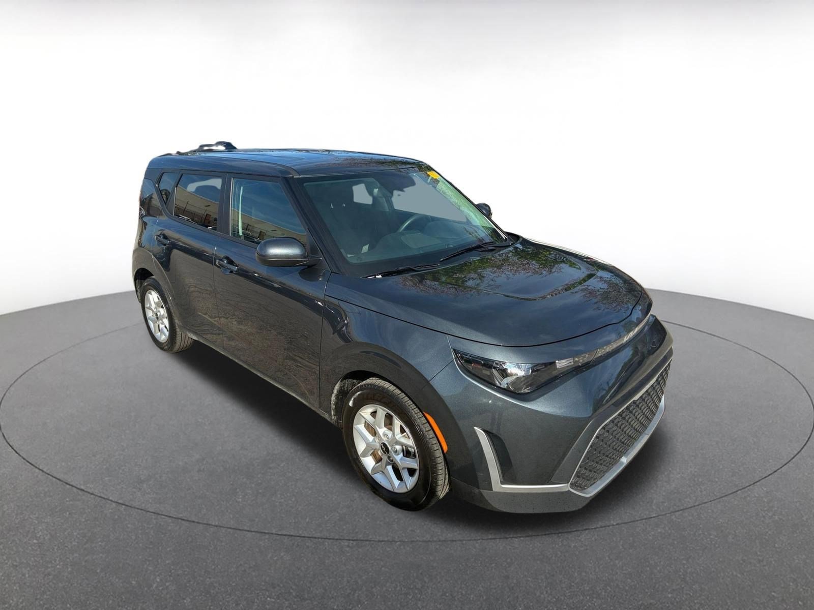 Used 2025 Kia Soul LX w/ LX Technology Package