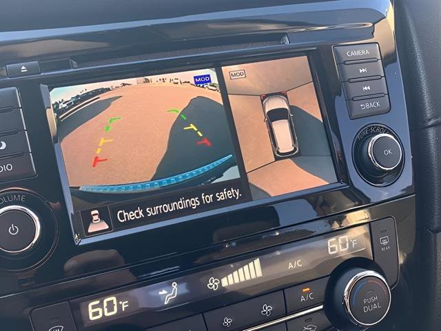 Used 2020 Nissan Rogue SV w/ Sun & Sound Touring Package image 17