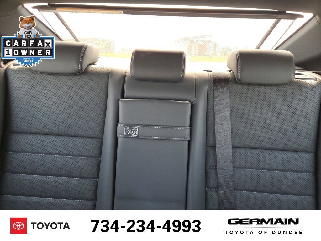 Used 2023 Lexus IS 500 RWD image 13