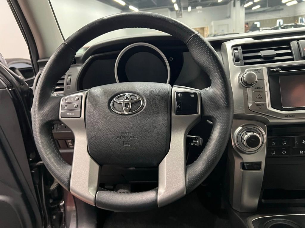 Used 2013 Toyota 4Runner Limited image 33