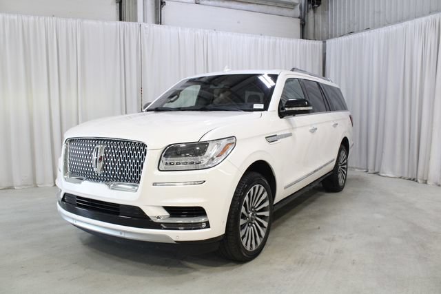 Used 2019 Lincoln Navigator L Reserve AWD/4WD image 36