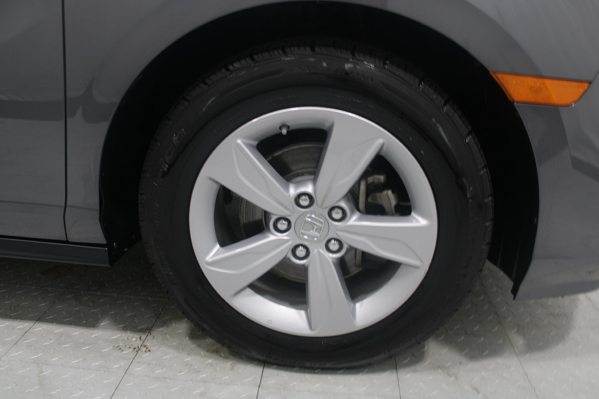 Used 2019 Honda Odyssey EX-L image 5