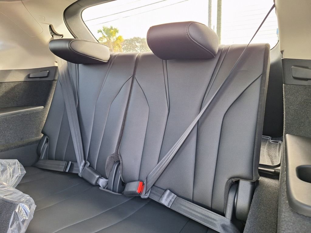 New 2026 Acura MDX FWD image 11