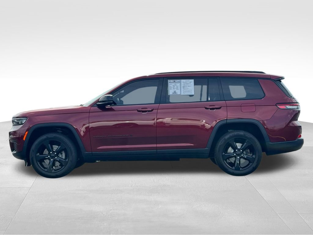 Used 2023 Jeep Grand Cherokee L Laredo AWD/4WD image 4