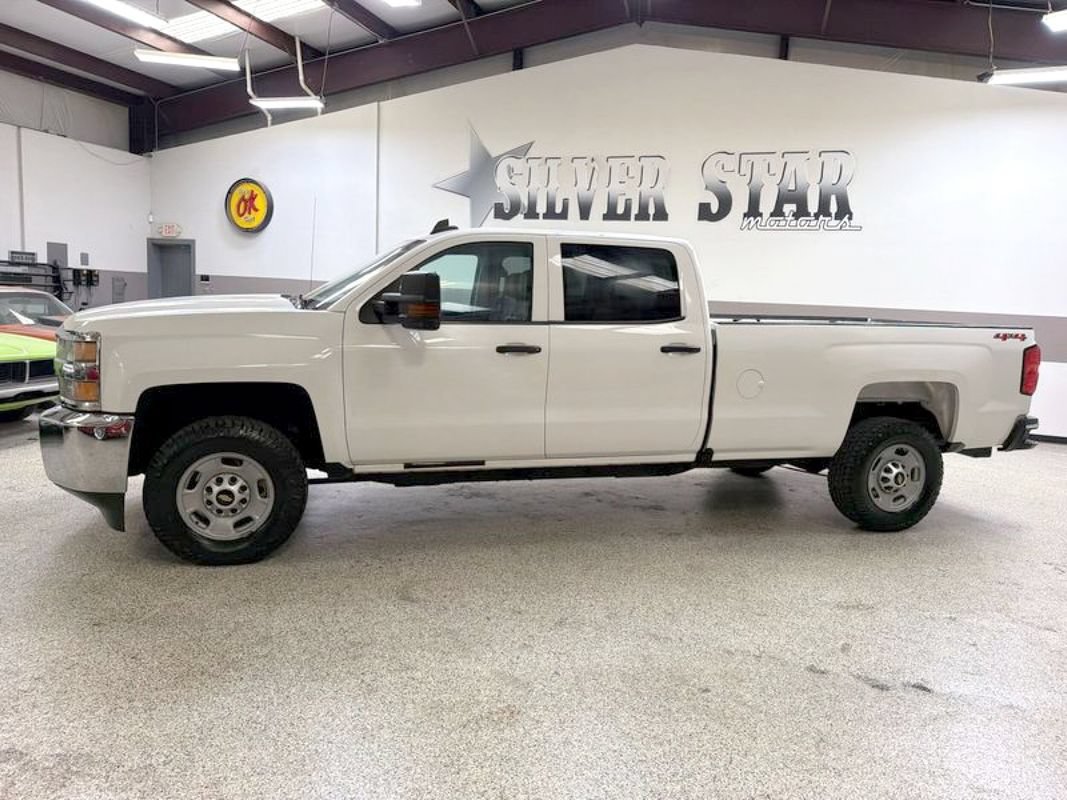 Used 2019 Chevrolet Silverado 2500 W/T w/ WT Convenience Package AWD/4WD image 2