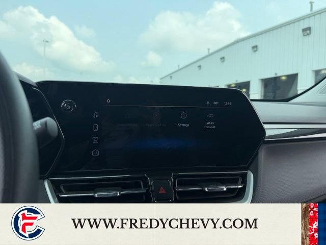 Used 2025 Chevrolet TrailBlazer LT AWD/4WD image 18