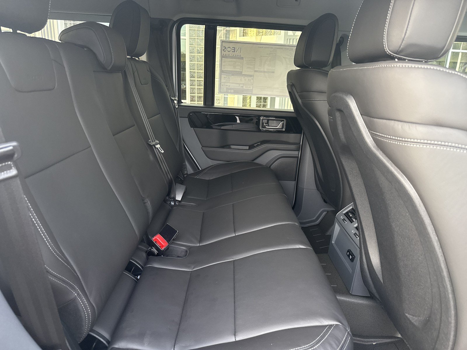 Used 2025 INEOS Grenadier Station Wagon AWD/4WD image 29