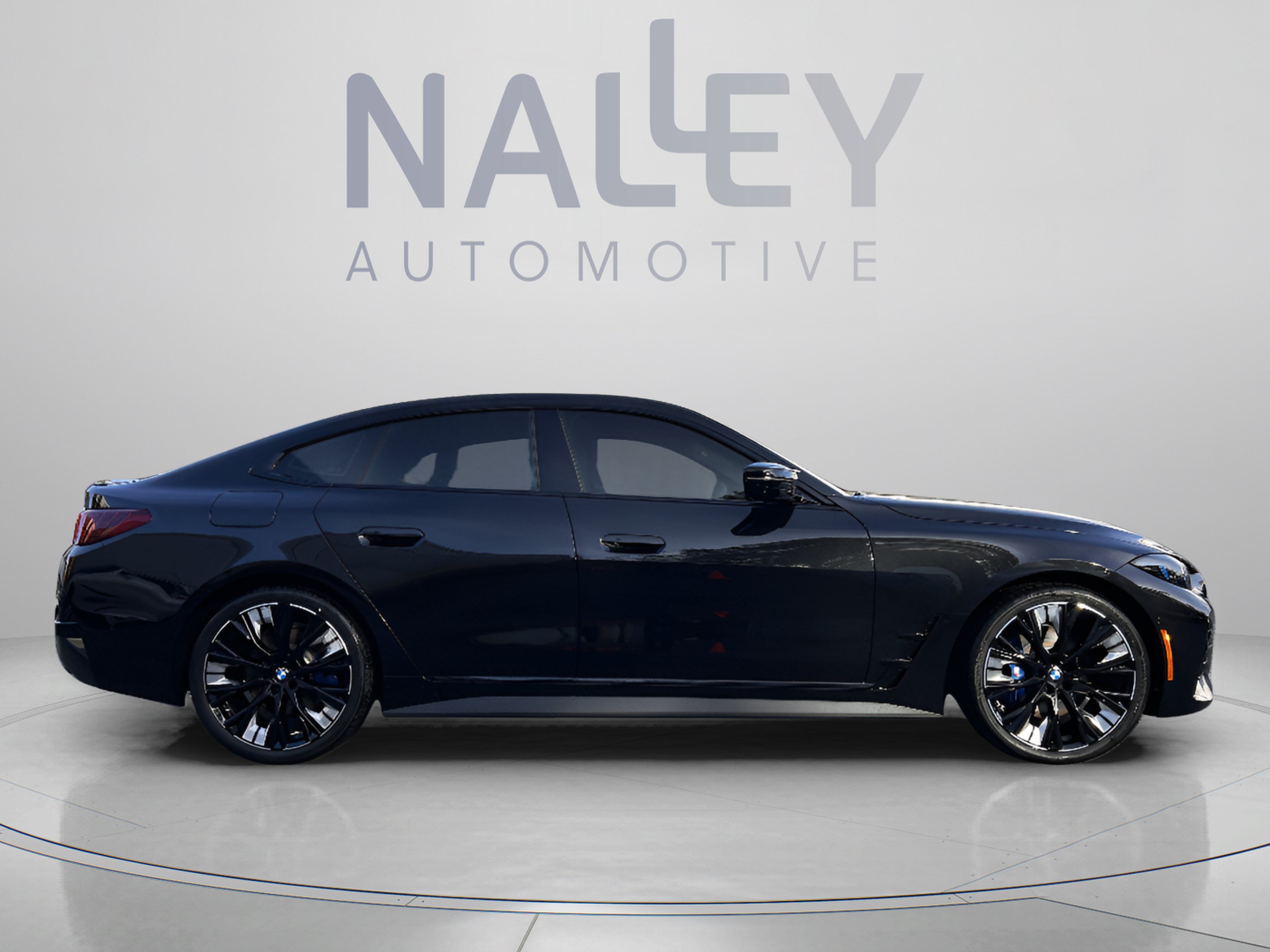 Used 2026 BMW M440i w/ Premium Package RWD image 5