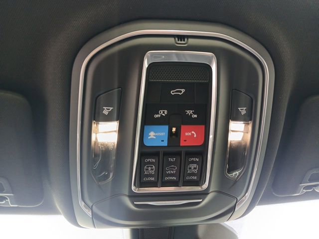 New 2026 Jeep Grand Cherokee Limited w/ Limited Altitude Package image 34