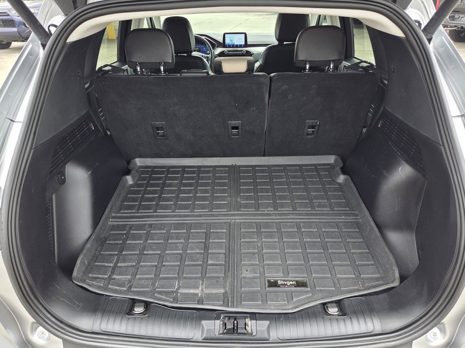 Used 2021 Ford Escape Titanium image 9