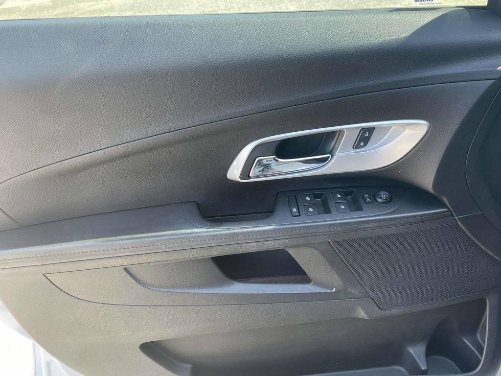 Used 2016 Chevrolet Equinox LT image 15