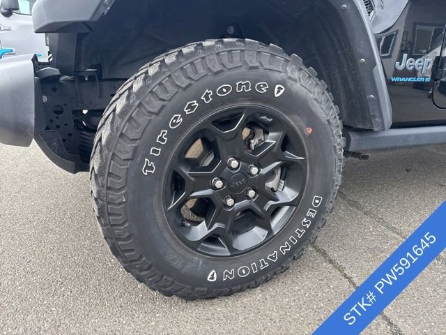 Used 2023 Jeep Wrangler Unlimited AWD/4WD image 4