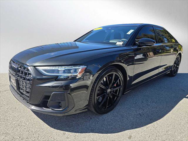 Used 2022 Audi S8 image 7
