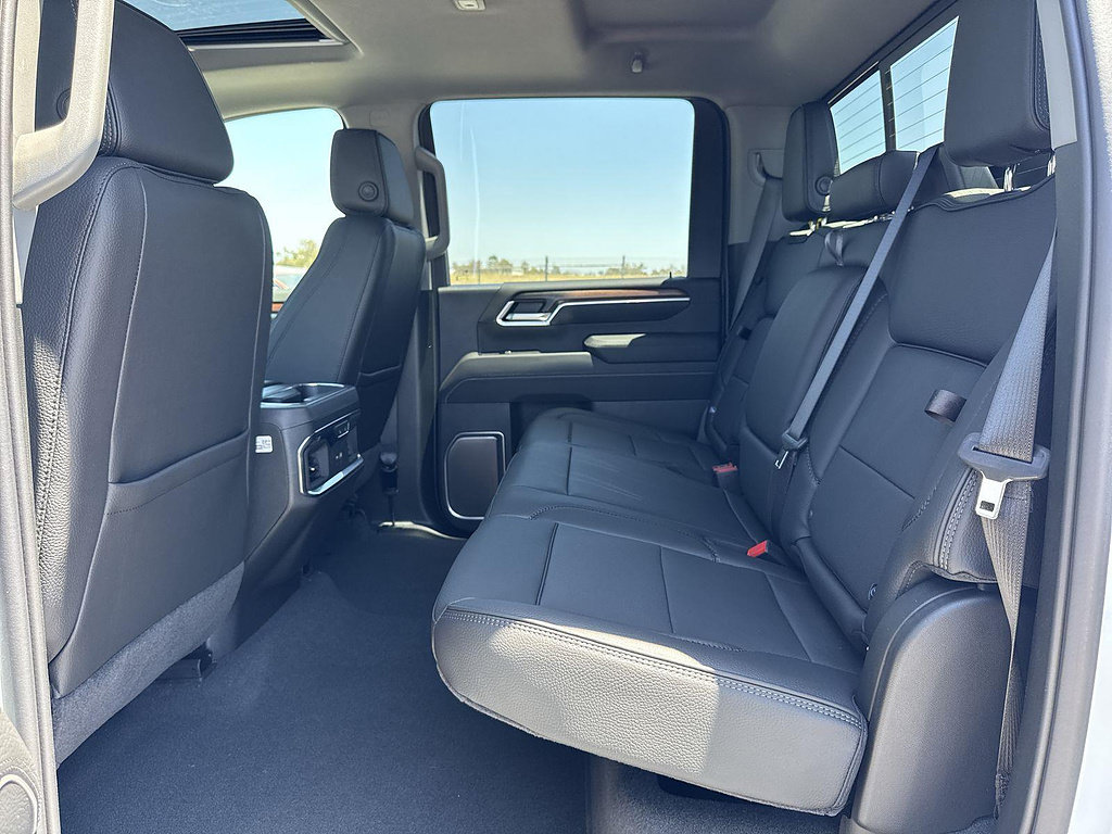 New 2026 GMC Sierra 2500 Denali w/ Denali Reserve Package AWD/4WD image 25