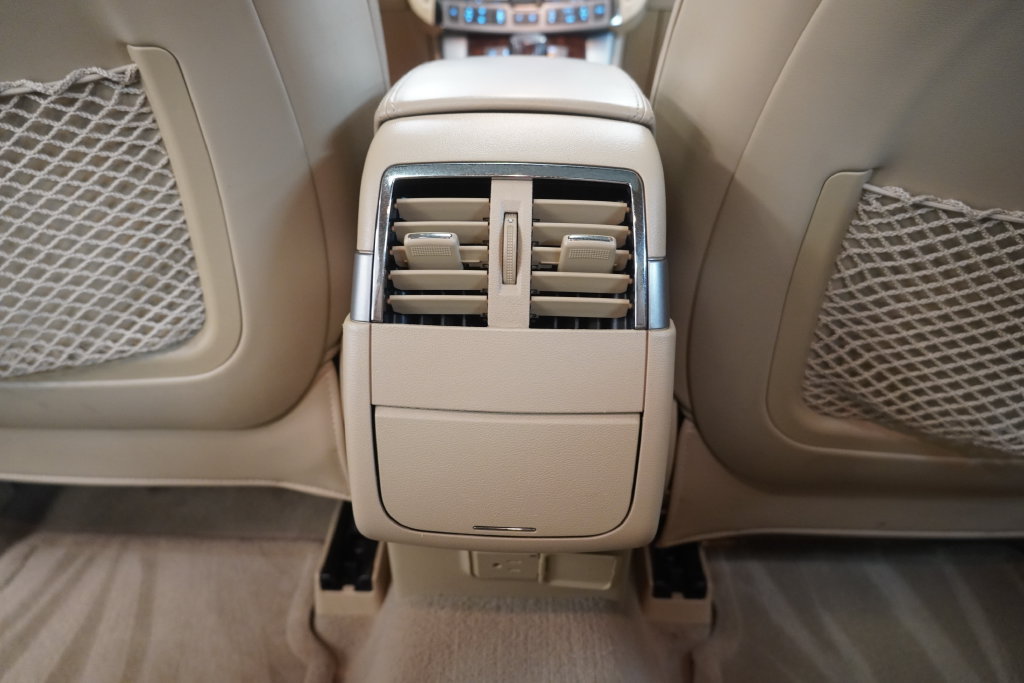 Used 2010 Buick LaCrosse CXS FWD image 31
