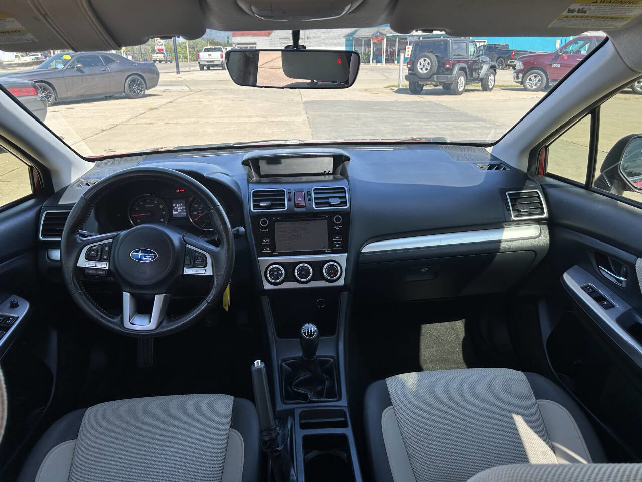 Used 2017 Subaru Crosstrek 2.0i Premium image 18