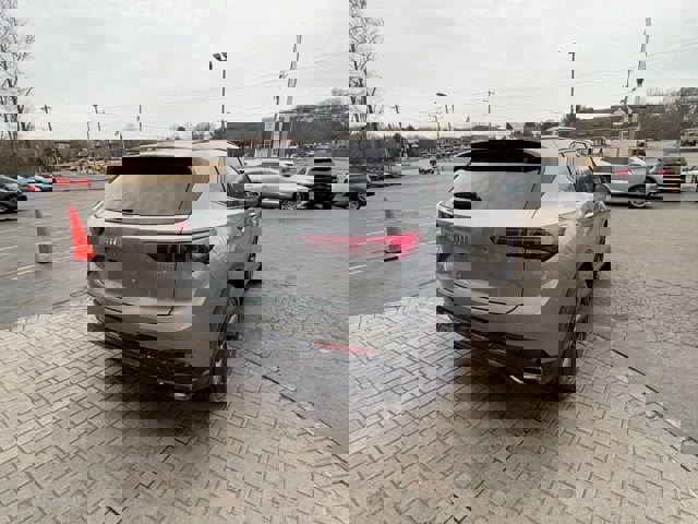 New 2025 Buick Envision Sport Touring image 10