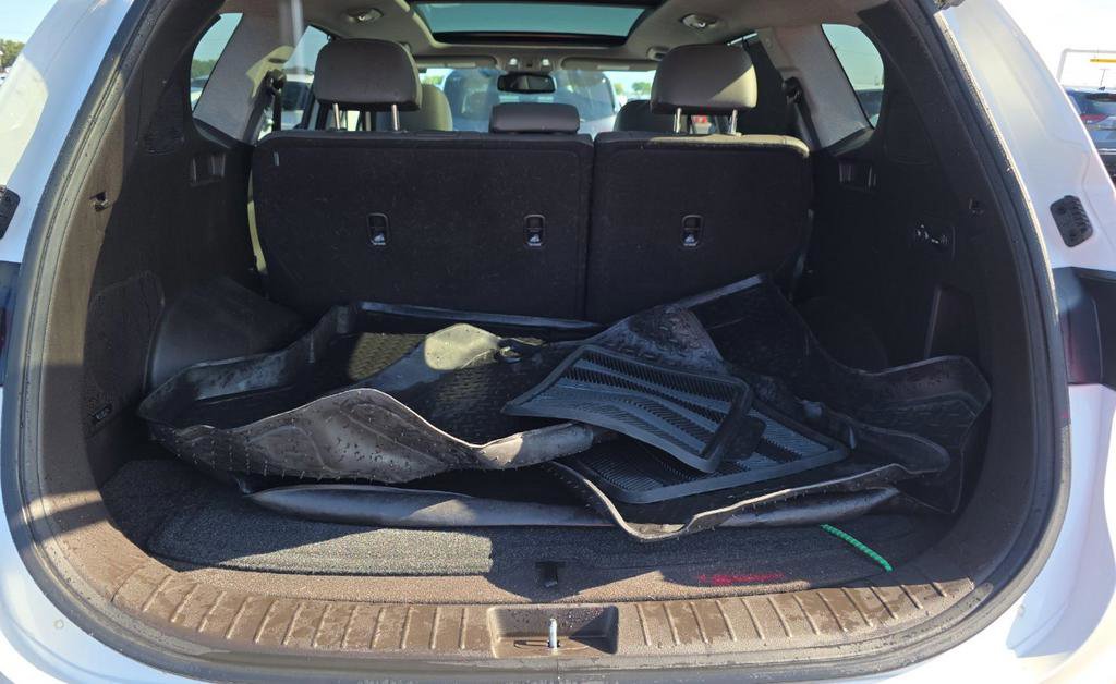Used 2020 Hyundai Santa Fe SEL FWD image 10
