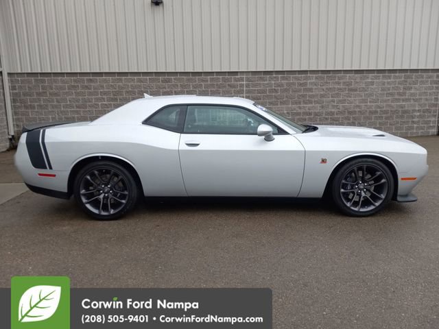 Used 2023 Dodge Challenger R/T Scat Pack image 2
