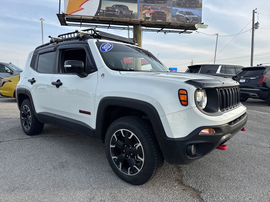 Used 2023 Jeep Renegade Trailhawk w/ Trailhawk Elite Group image 9