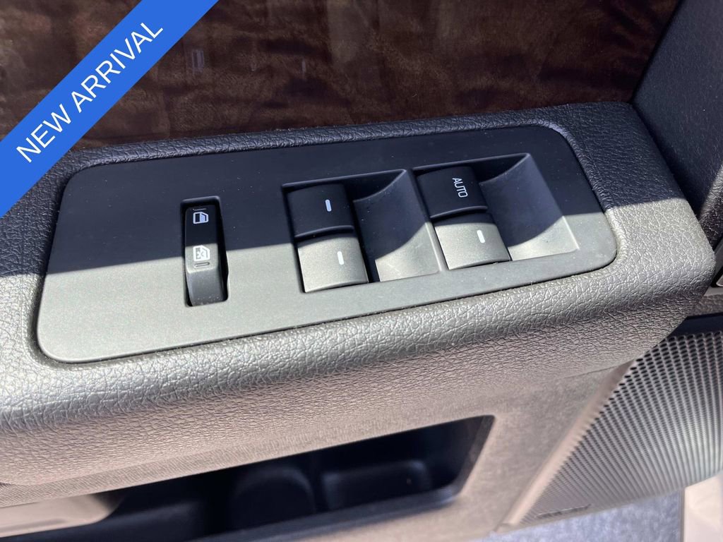 Used 2018 Ford Flex Limited w/ Equipment Group 303A AWD/4WD image 27