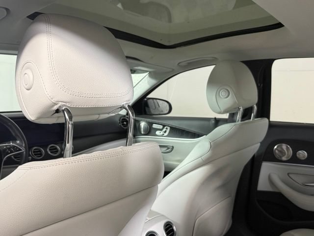 Used 2022 Mercedes-Benz E 350 Sedan image 23