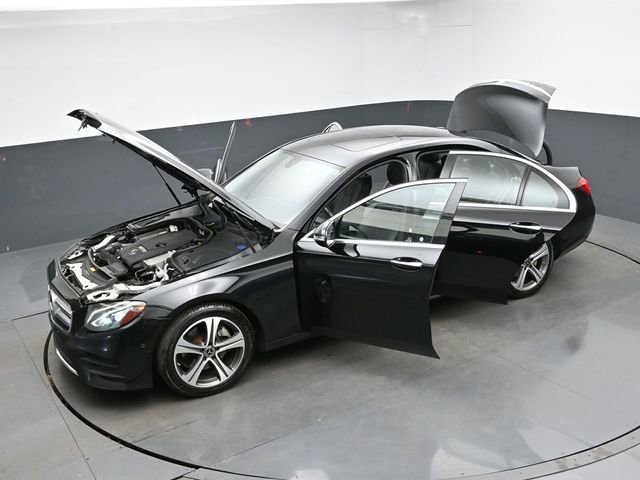 Used 2018 Mercedes-Benz E 300 E 300 image 47