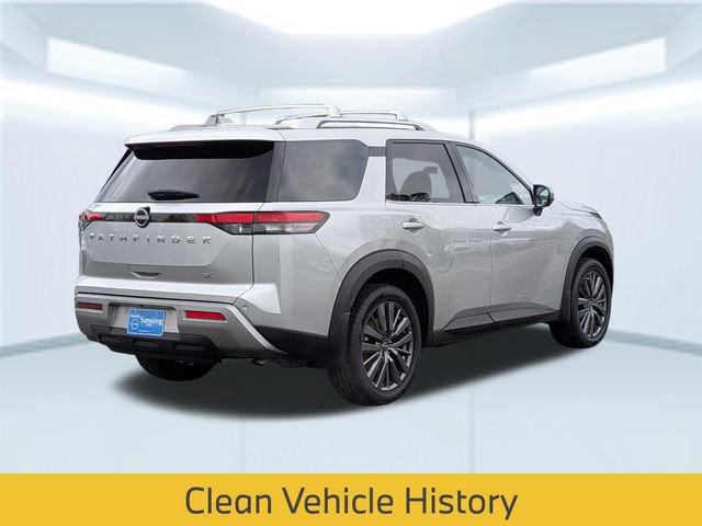 Used 2024 Nissan Pathfinder SL w/ SL Premium Package image 6