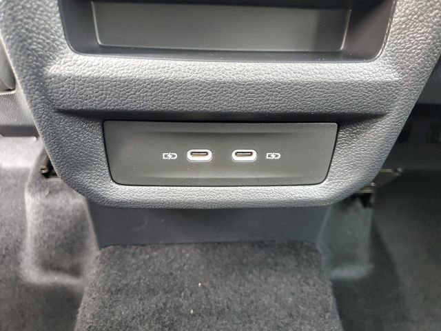 New 2026 Volkswagen Taos SE AWD/4WD image 12