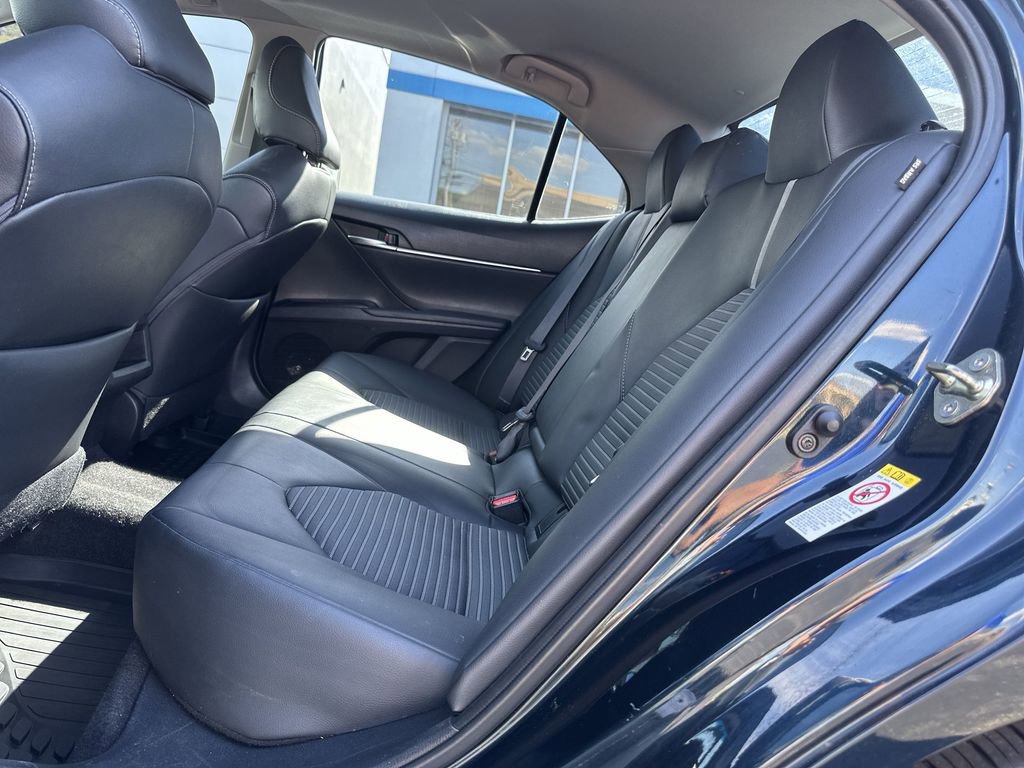 Used 2019 Toyota Camry SE w/ Convenience Package FWD image 28