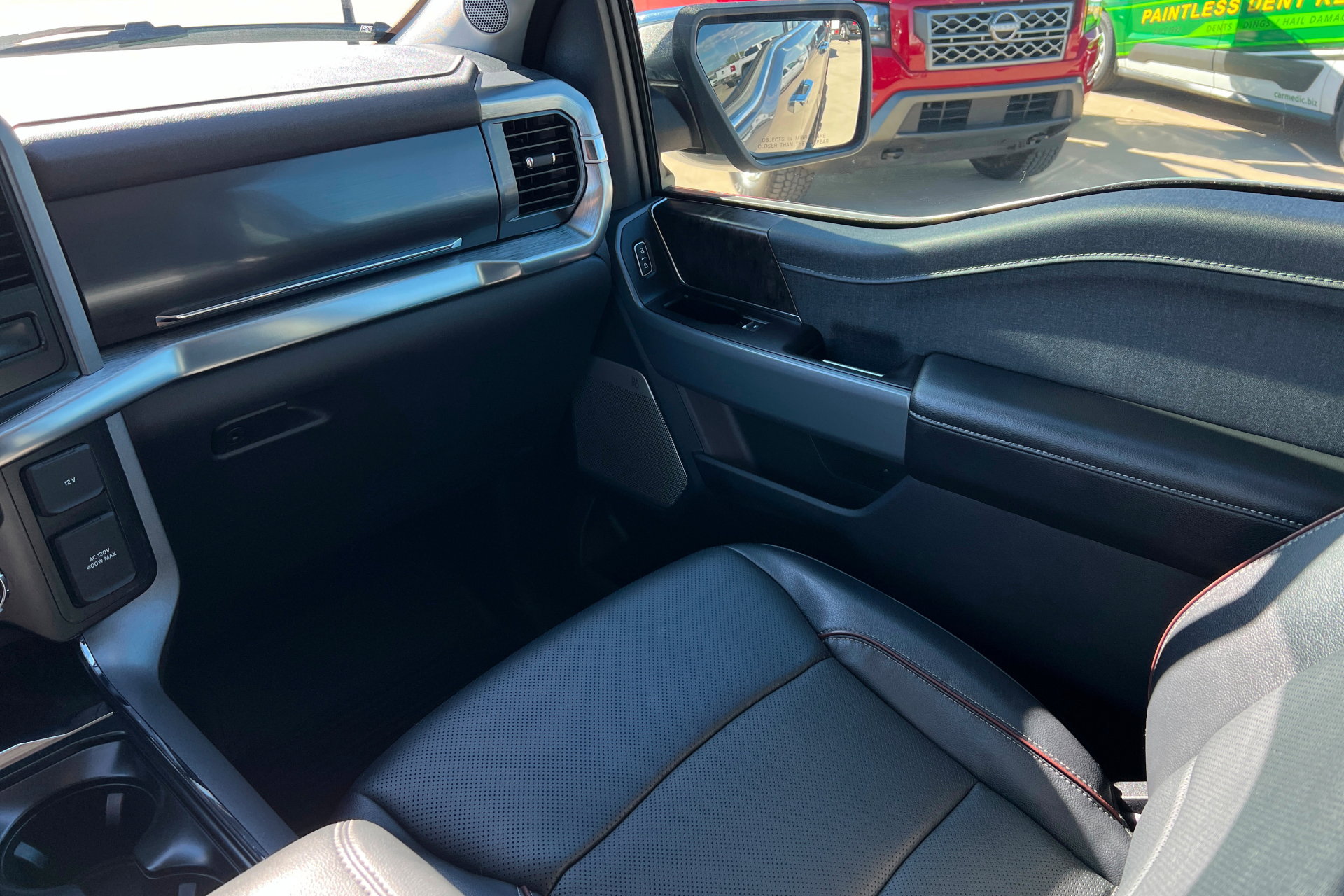 Used 2023 Ford F150 Lariat w/ FX4 Off-Road Package image 11