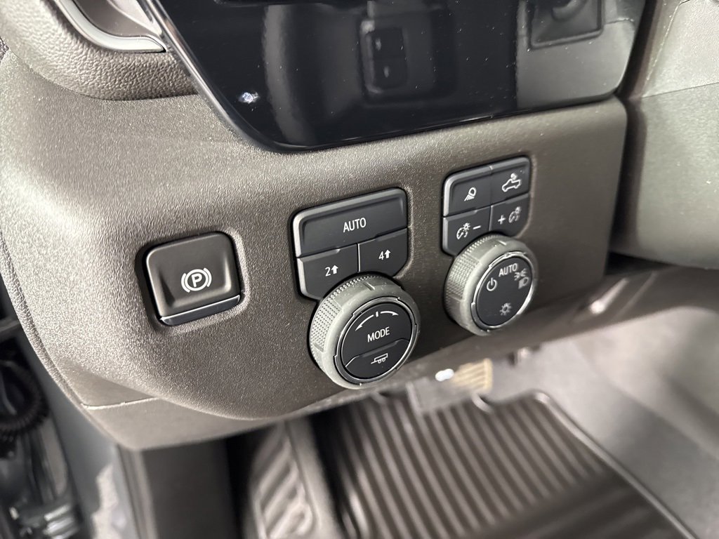 New 2025 Chevrolet Silverado 1500 LT w/ Safety Package image 15